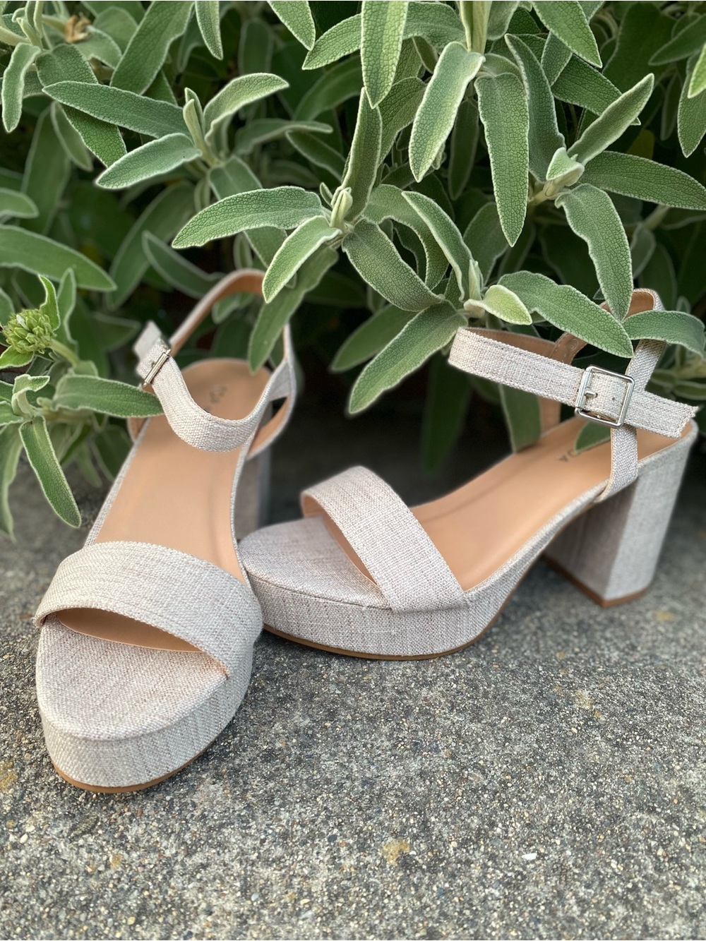 TOP Moda Neutral Beige Linen-Textured Platform Block Heel Sandals